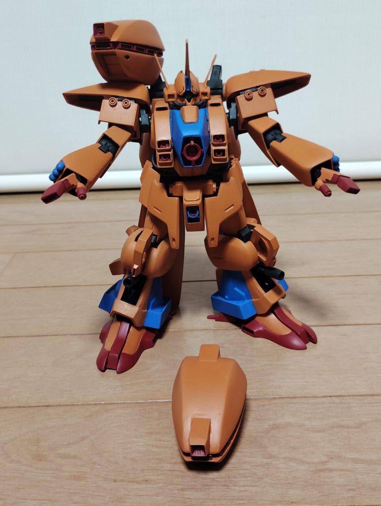 アクション　マザーファンネル、マグネットで脱着できます