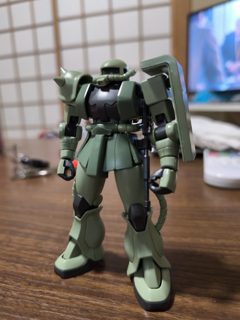 スタイルがいい。旧HGUCと、比べて、どっちもいい。