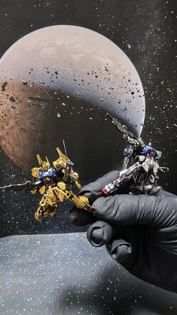 いや〜輝く百式カッコいいなぁ(gundam-kao3)