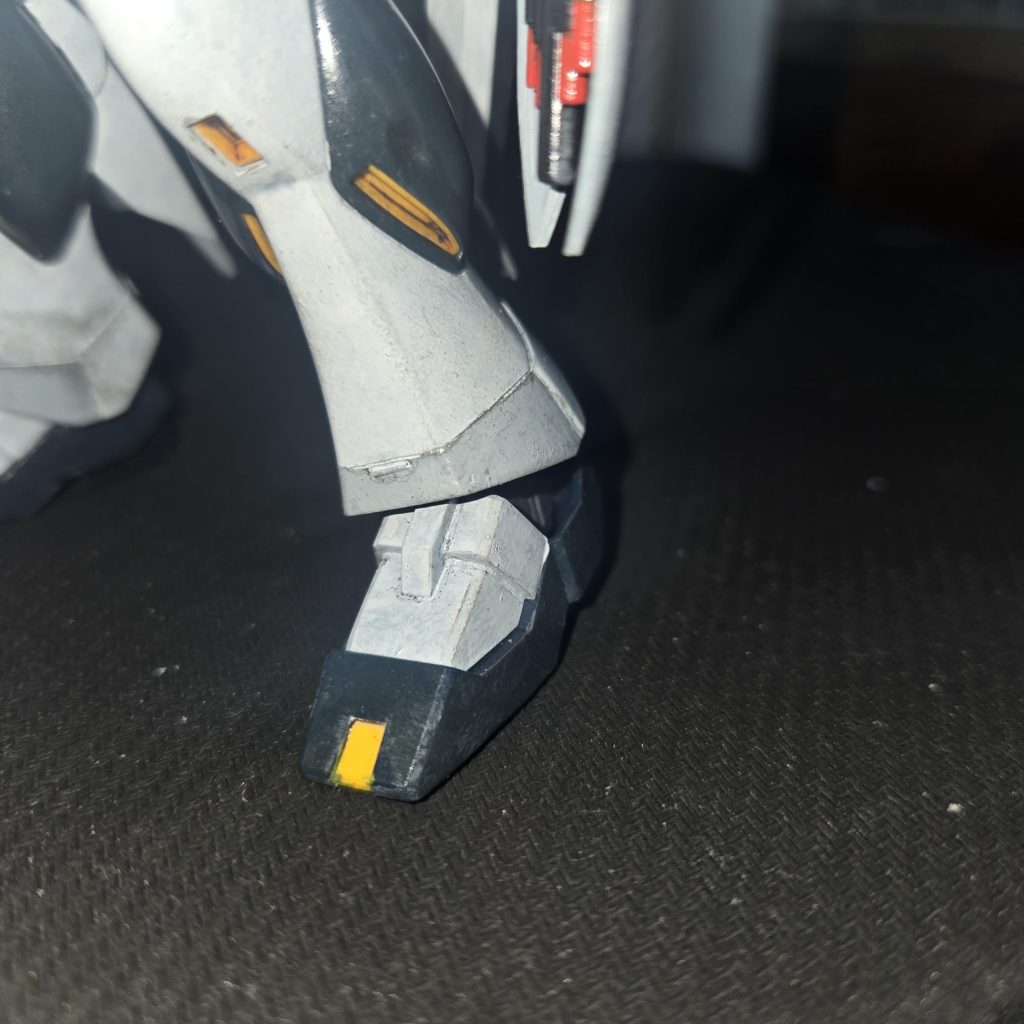 今回は、スジボリ彫りを数ヶ所しました。ヤッパリ苦手デス😅