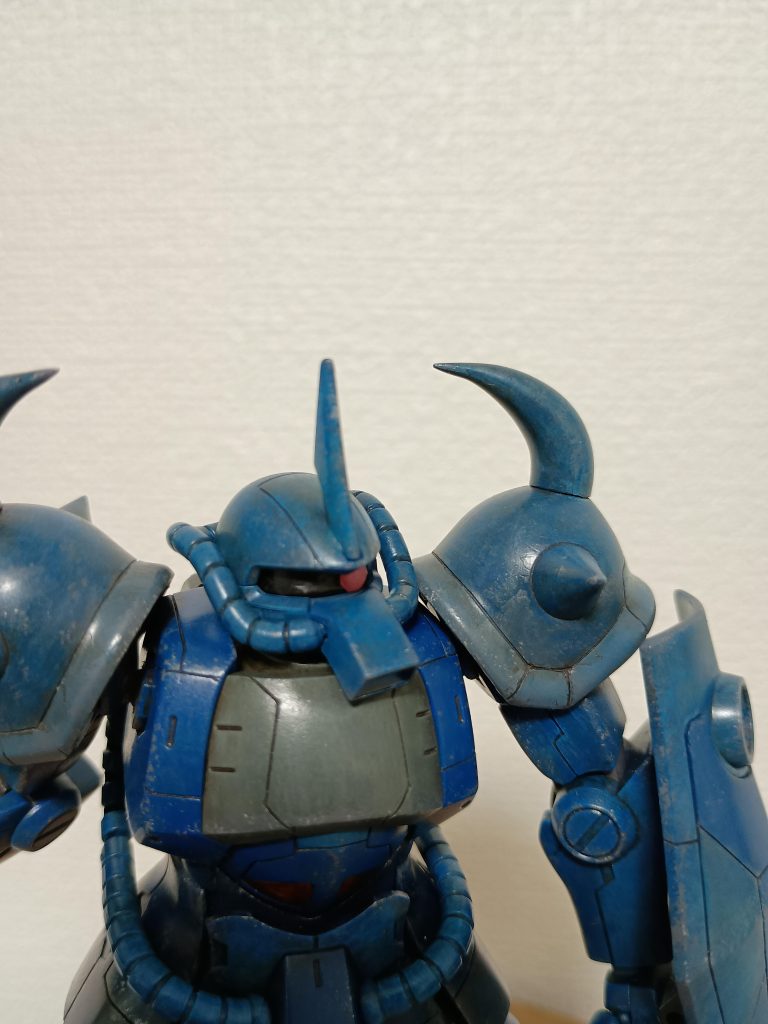 いつもの癖で厚塗りになってしまい下地を全く活かせてません…薄塗りに抑えるの難しいです💦💦