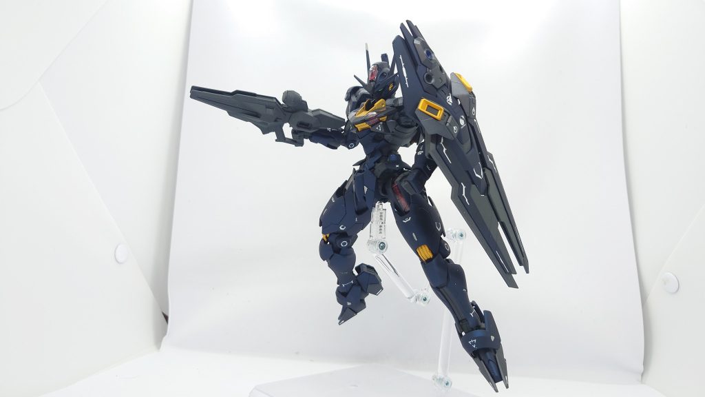 タイトルの夜間飛行とはメアリと魔女の花に出てくる花の名前から取りました。