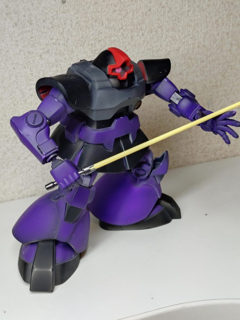 メインになる紫には、Hi-νパープルの用意があったので、そちらを使いました。1st世代から比べたら、かなり濃い目ですかね。