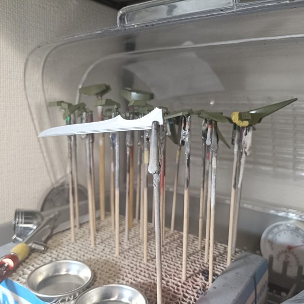 筆塗りが終わりゃあとはくだり坂ですばい。年度の締めに、間に合え…！！（2枚目）