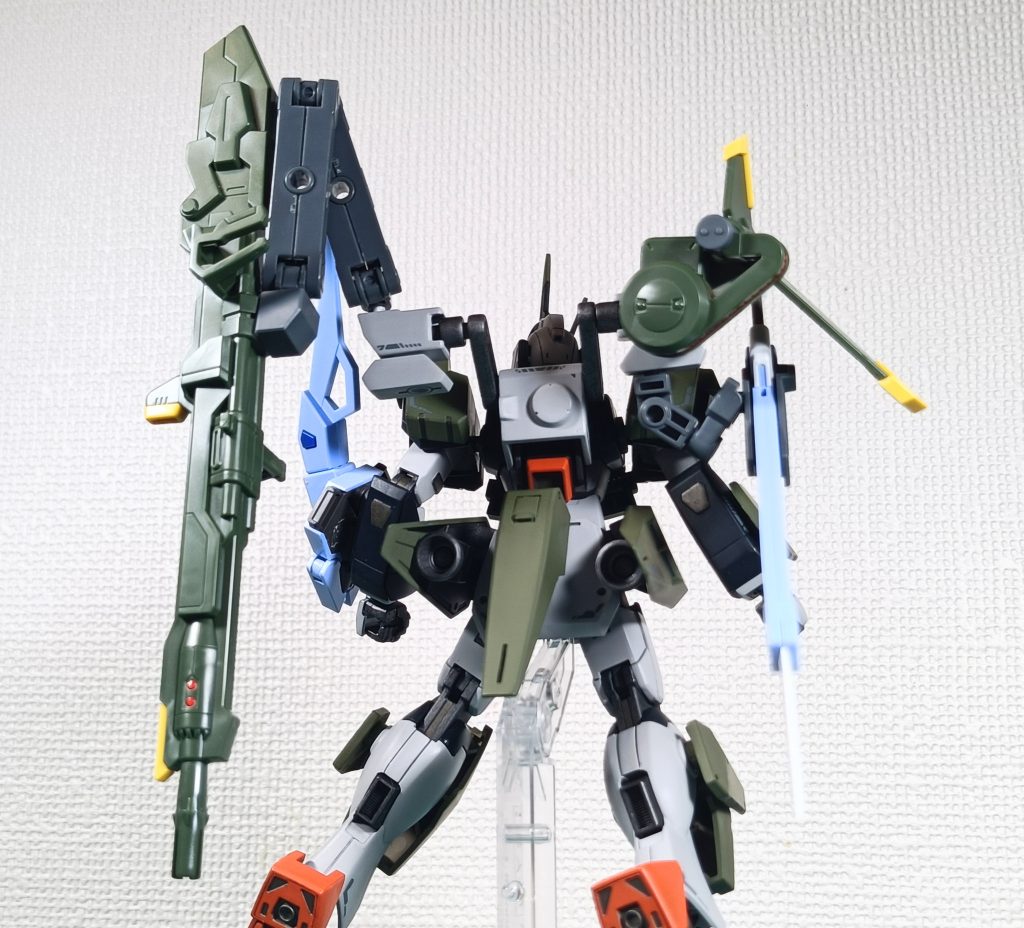 番外編として、バックパックカスタマイズ例をば。前述したトラブーのパーツは上下に3mm軸が伸びているので…それはもうカスタマイズ性の塊なんですな。後々、装備特化編やらフルパッケージ編やらやってみたいと思っていたり。以上番外編でした。