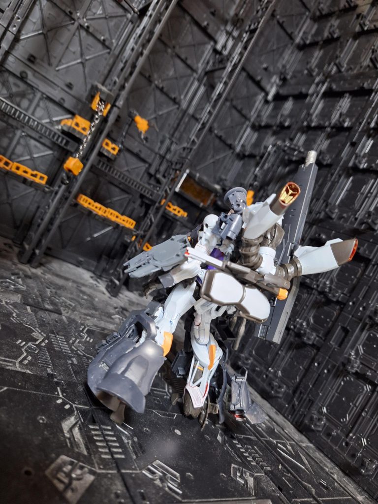 コアファイターもビームライフルとシールドも全部着脱可です。