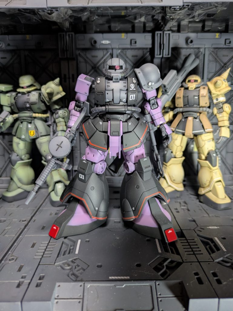 今回のザクの日はオリジンザク系しばりにしてみました！今日はいろんなザクが見れて楽しいですね🙂