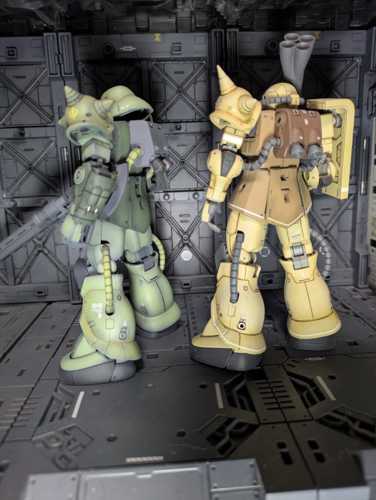 バックパックも微妙に違います