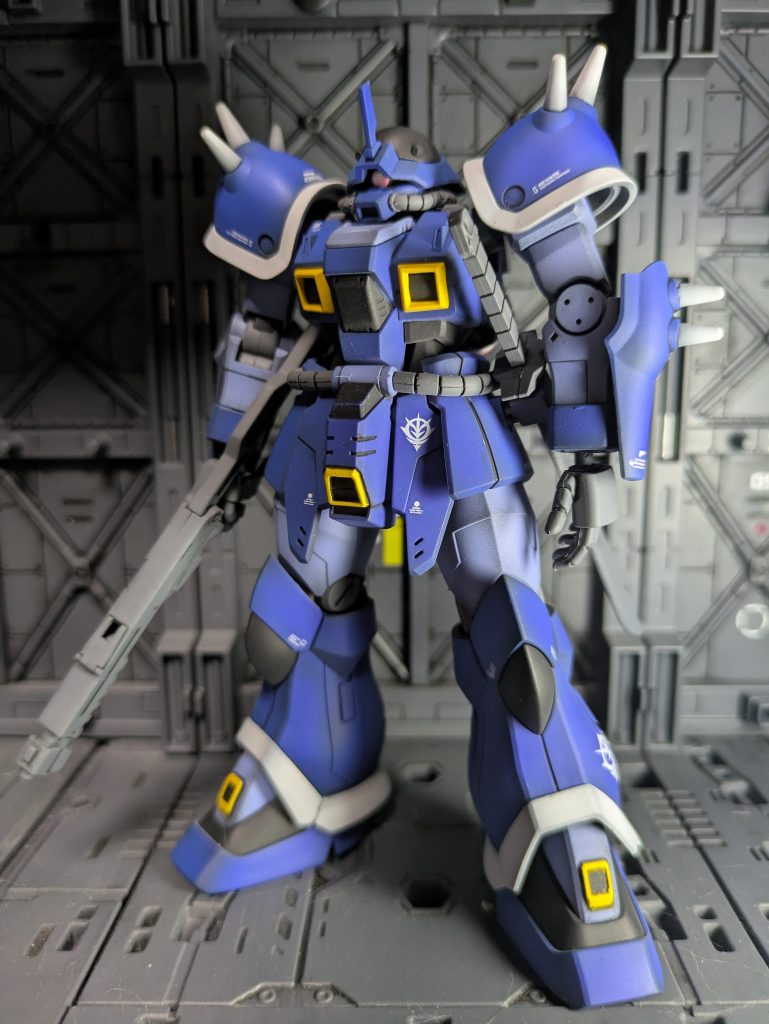 イフリートの始祖のヘンリー・ブーン機、こちらはやや濃い目のブルーに調色しました！