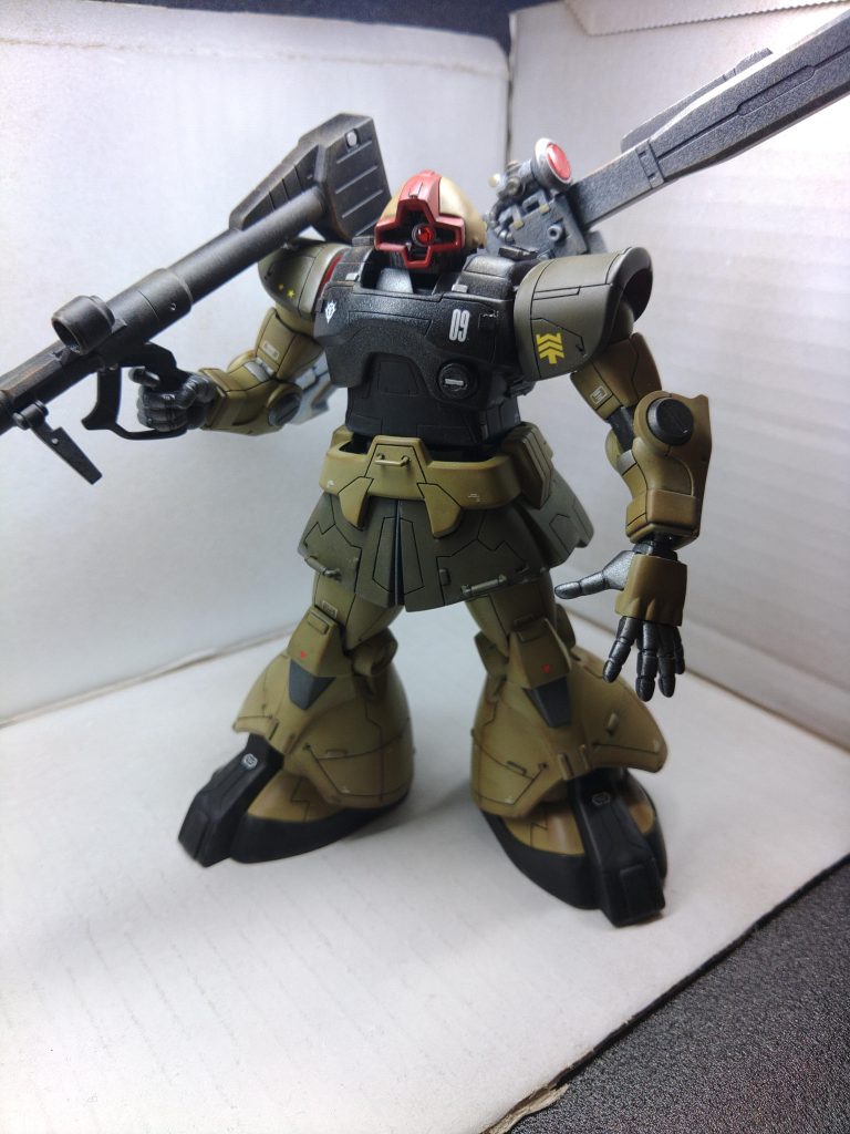 ビームバズーカも背負えるように改造しました✌️😊