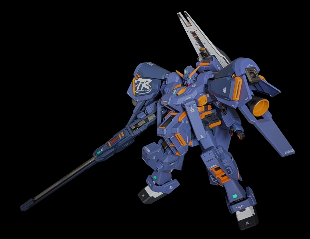 以下ポージング全A.O.Zファンが欲していたロングレンジライフルが付属グリップも可動するので持たせ易かったです