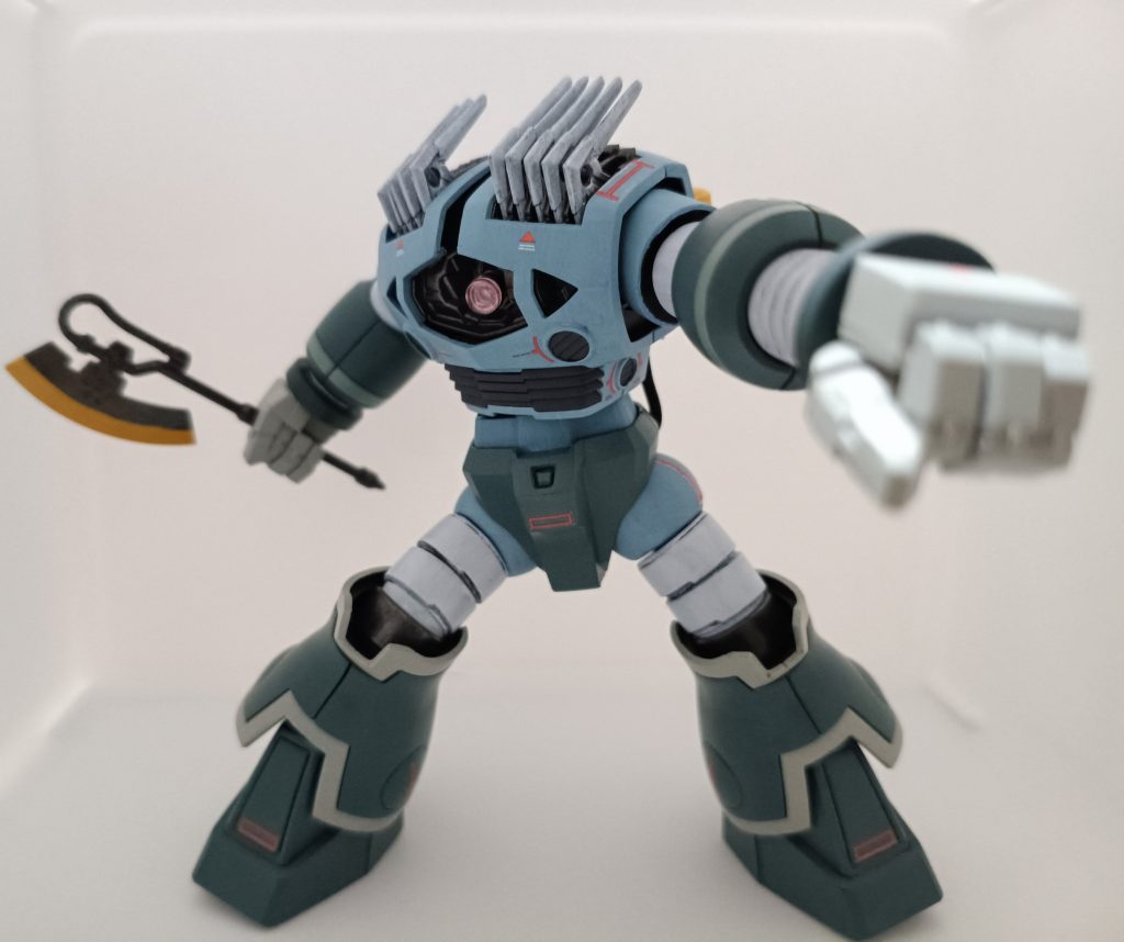 クリアパーツは付けないのが流儀です。