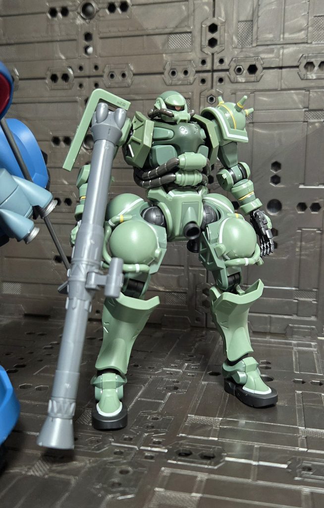 放送中は全くプラモ売ってる所を見なかったけど、終わってしばらく経って　一時の熱も引いた頃になるとそこそこ売られるようになっている。最近のバンダイの作戦はよく分からないぜ？