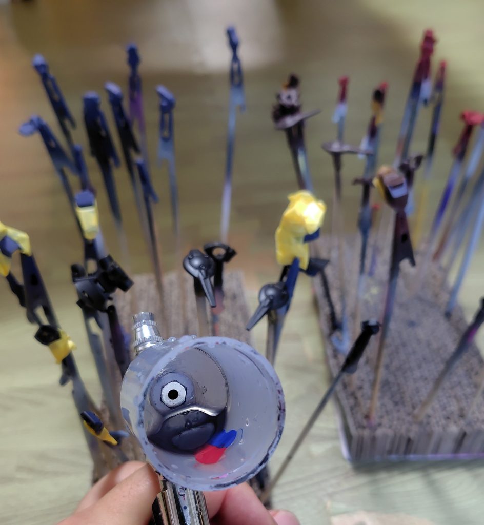 最後にアーティファクトの時によくやってる適当感覚調色！！塗料が少なくて済むアーティファクトの時だけの必殺技です(gundam-kao6)最後まで見ていただきありがとうございました。ジオラマの方も見ていただけるととても嬉しいです(gundam-kao3)&nbsp;