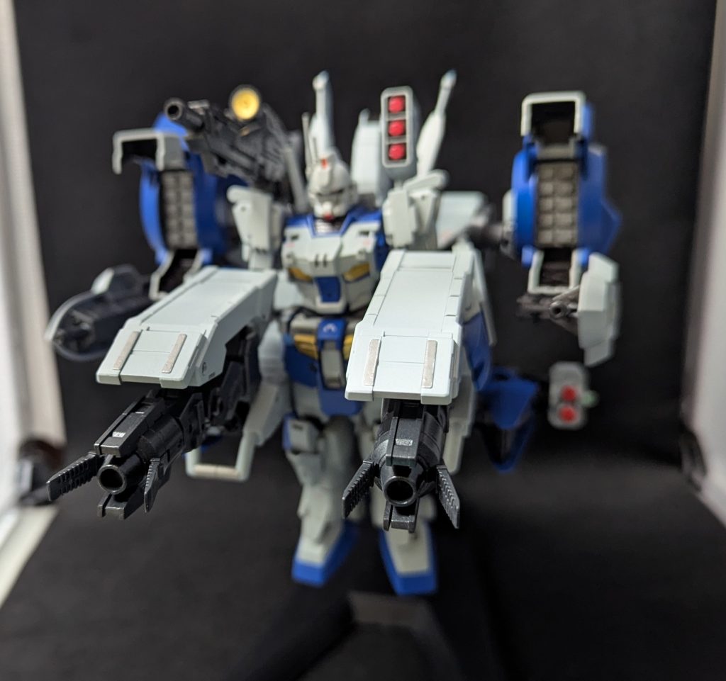 試作型メガビームキャノン巡洋艦の主砲クラスのビーム砲を極限までダウンサイジングさせたもの