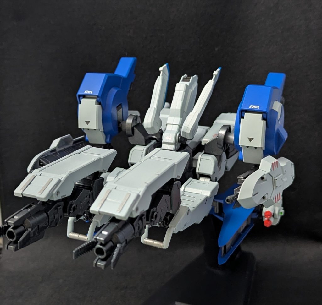 上記のガンダムEz-FARとこの高火力機動ユニット