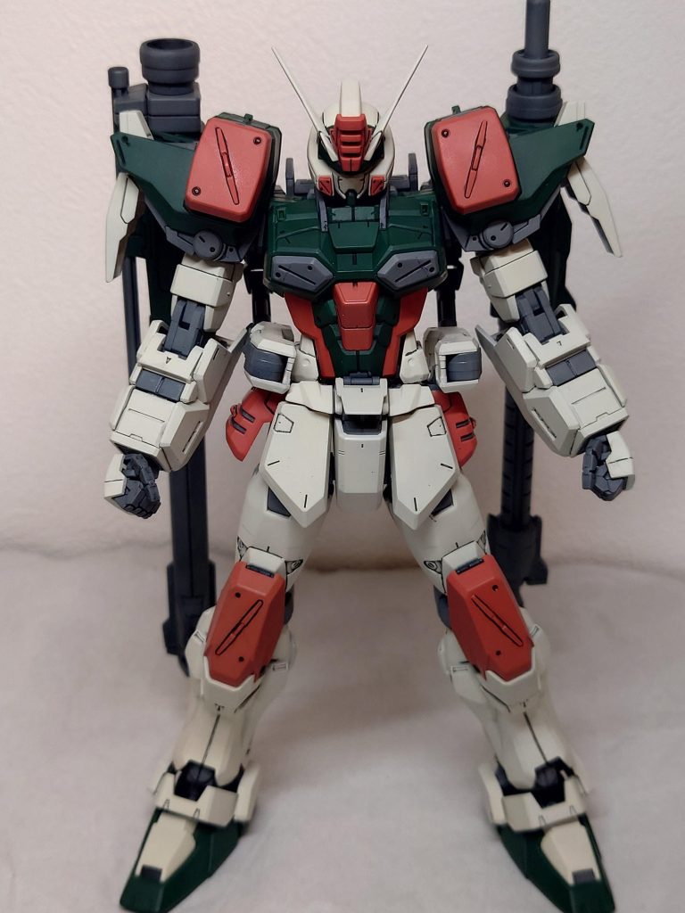 経年劣化でパーツがポロポロと落ちる箇所あったので、補強しつつ組み立てました。