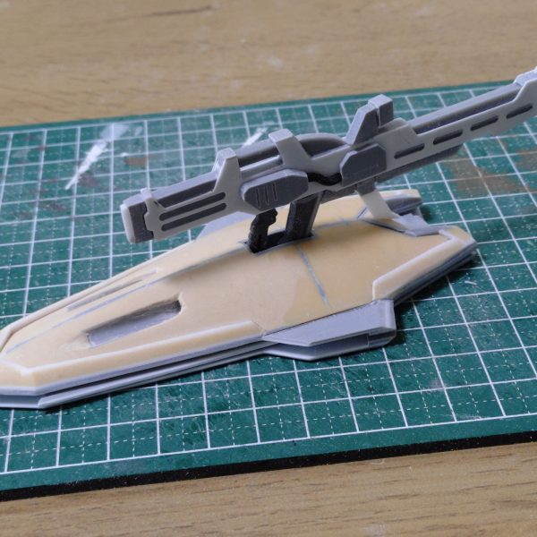 無事にシールドも形になり、これにて1/100イモータルジャスティス全体で作るおおまかなパーツは作り終えました。こっから雑に作ったパーツの修正、ディテール追加等、ブラッシュアップの作業に入るので完成前はこれが最後かと。GW明け、5月中の完成投稿できたらと思います🙇‍♂（7枚目）