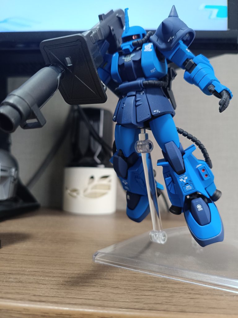 なんとなくラケーテン・バズを装備