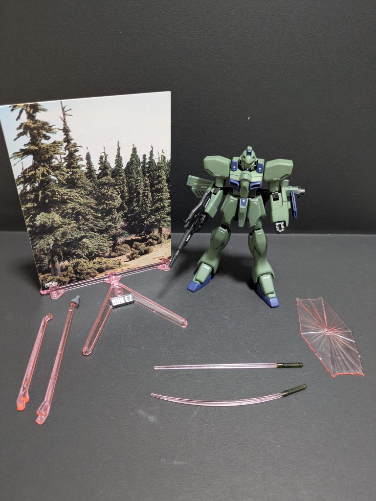 付属品がたくさんあります✨️1993発売、価格は500円ちょっとだった気がしますクリアパーツなども付いててこの値段は安すぎないですか？？