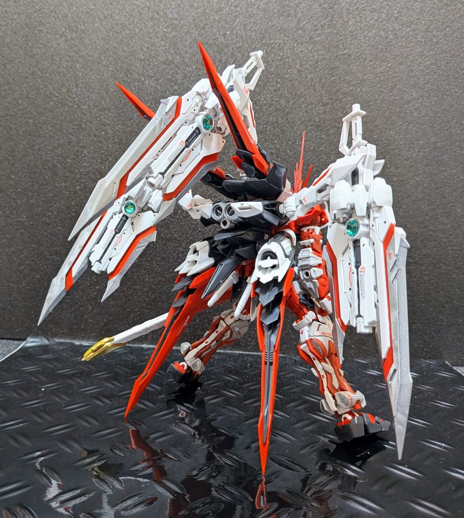 ガンダムアストレイレッドドラゴン–3枚目/制作者：@Ymarl1