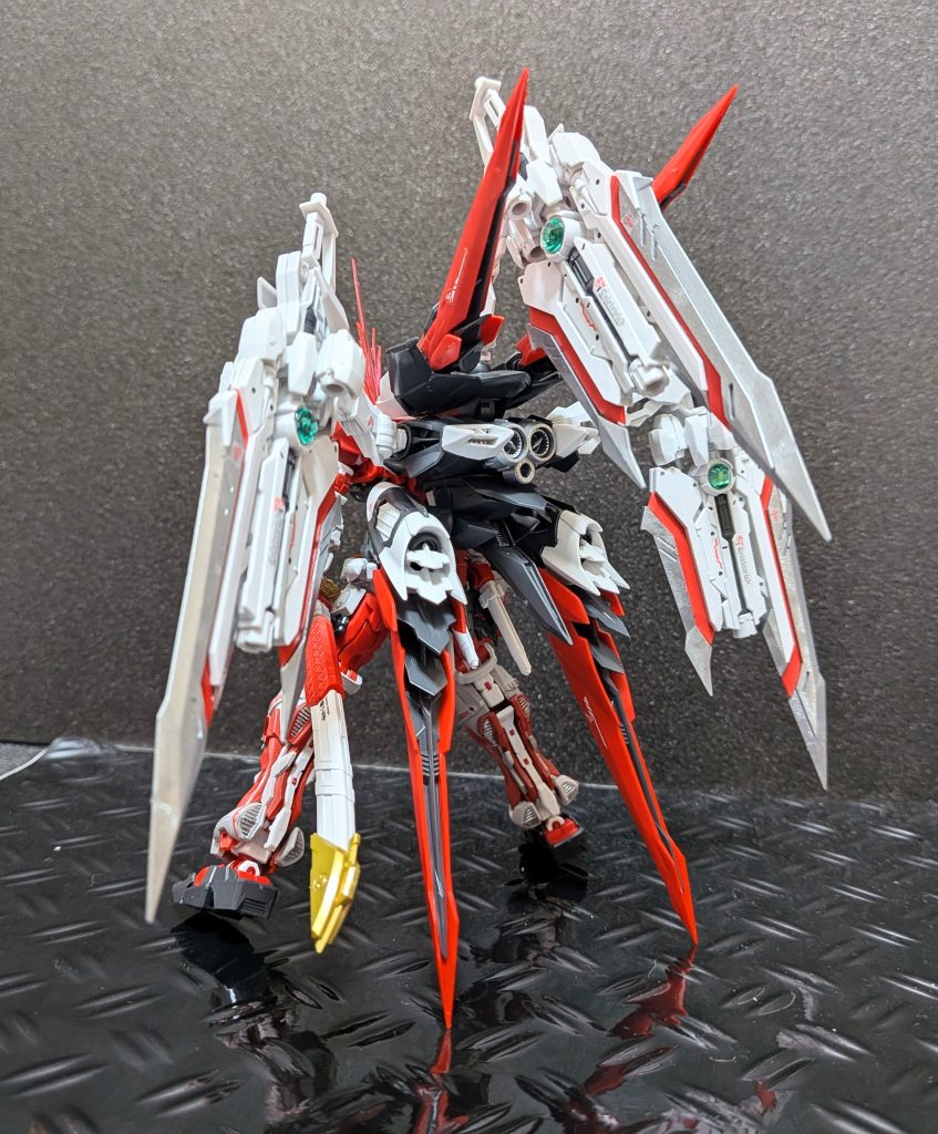 ガンダムアストレイレッドドラゴン–4枚目/制作者：@Ymarl1