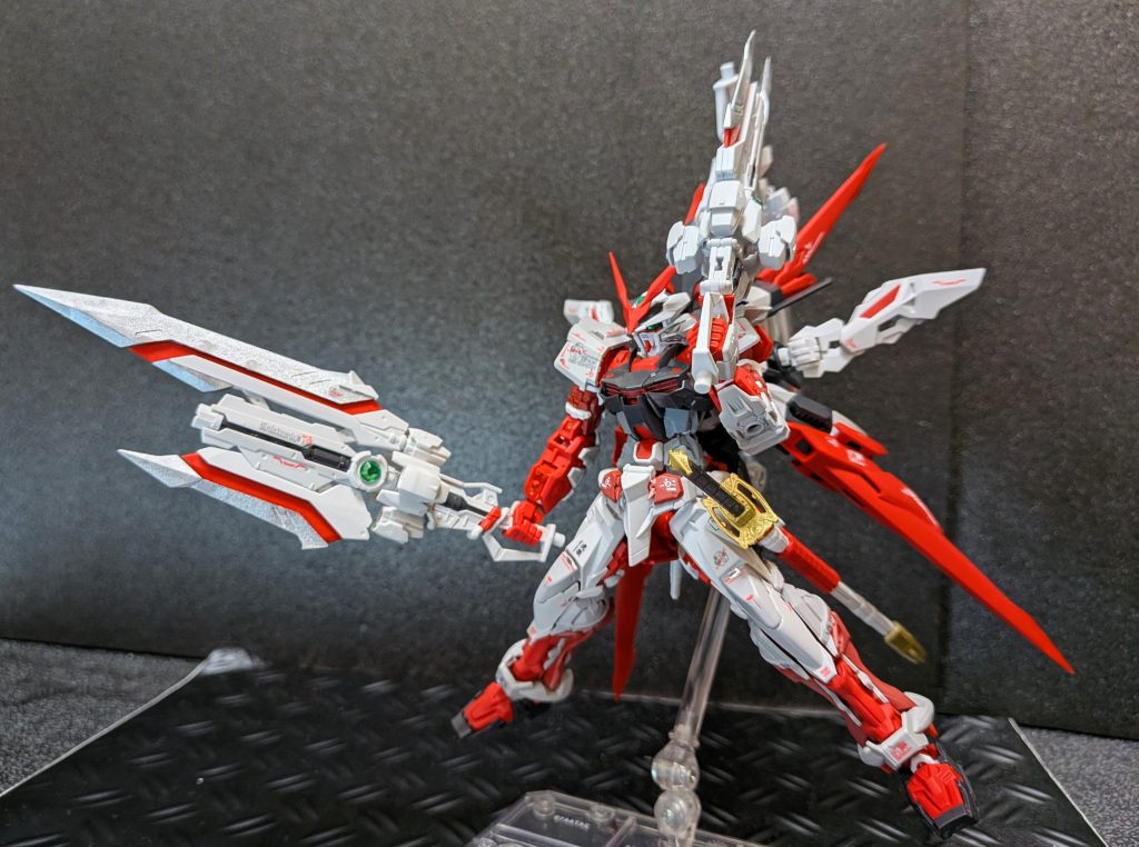 ガンダムアストレイレッドドラゴン–3枚目/制作者：@Ymarl1