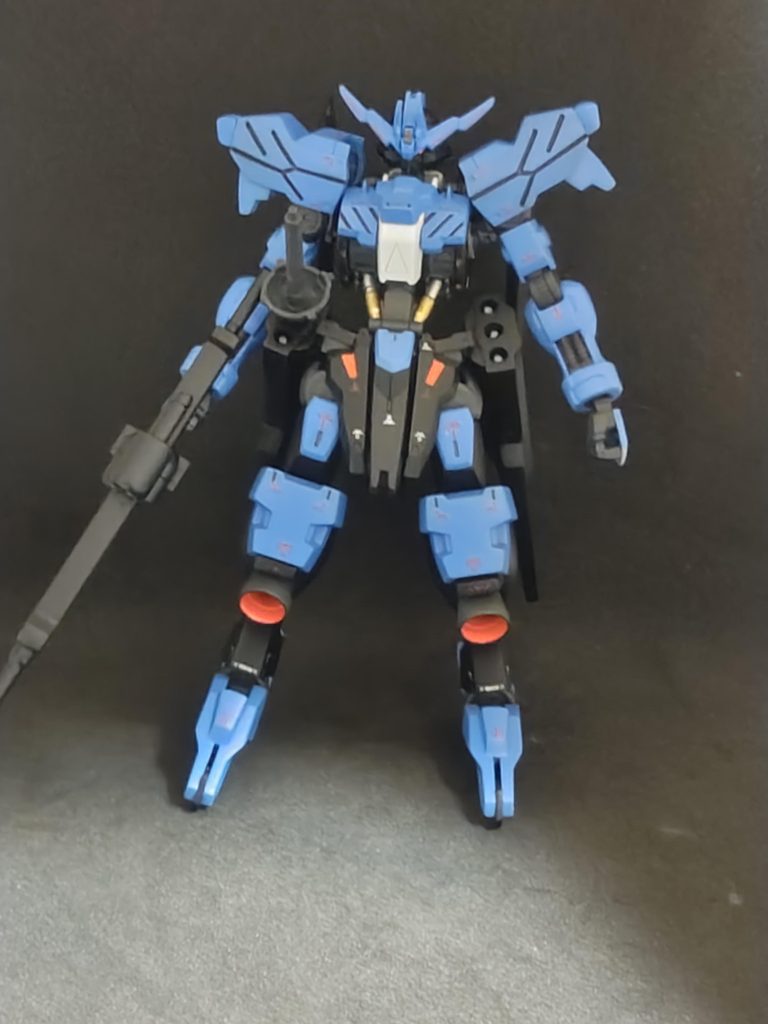 意外と加工する箇所が多く、なかなか大変でした。（汗）