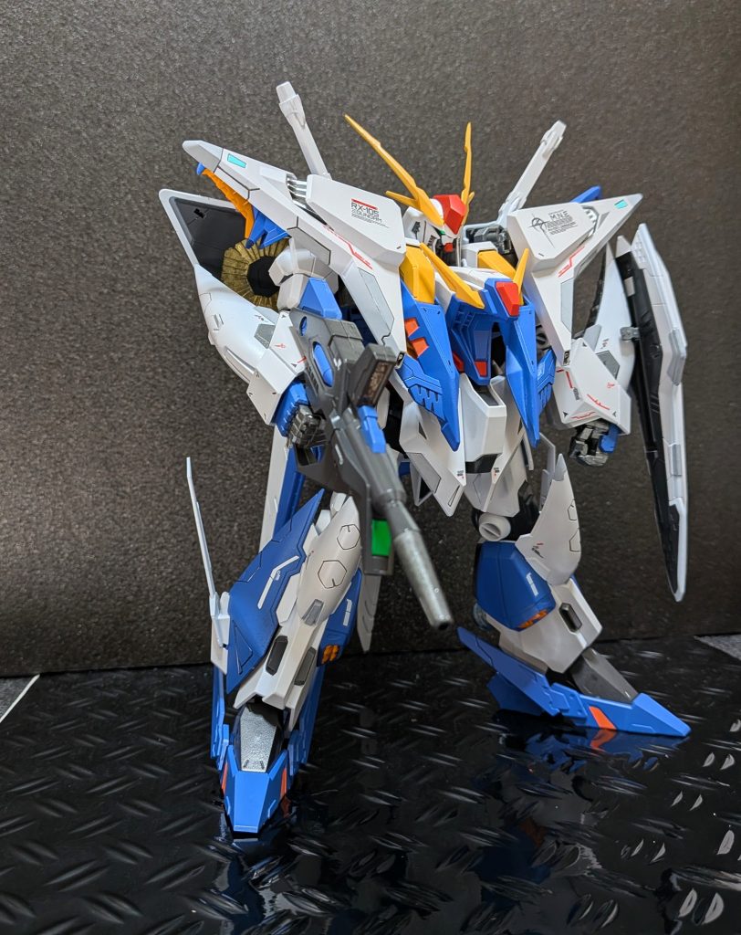 クスィーガンダム–3枚目/制作者：@Ymarl1