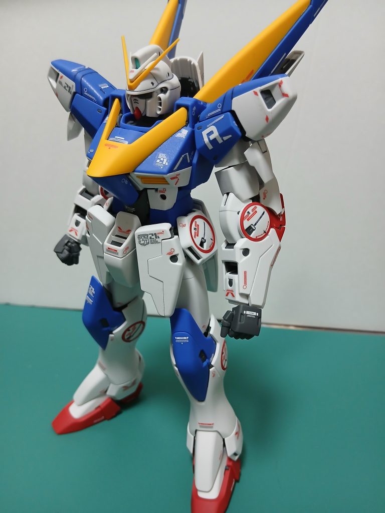 カトキV2ガンダム–3枚目/制作者：aki