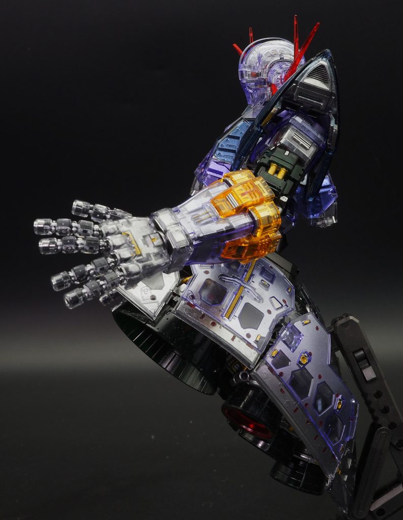 RGジオング クリアカラー内部塗装–3枚目/制作者:あるむ