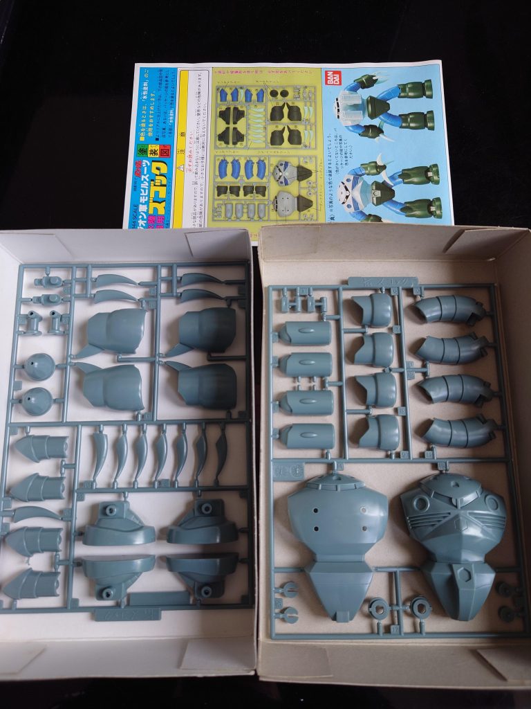 組み立て前のランナー状態なんか、手をつけるのが勿体なかったんですが…作ってあげないと買った意味がないので>⁠.⁠<