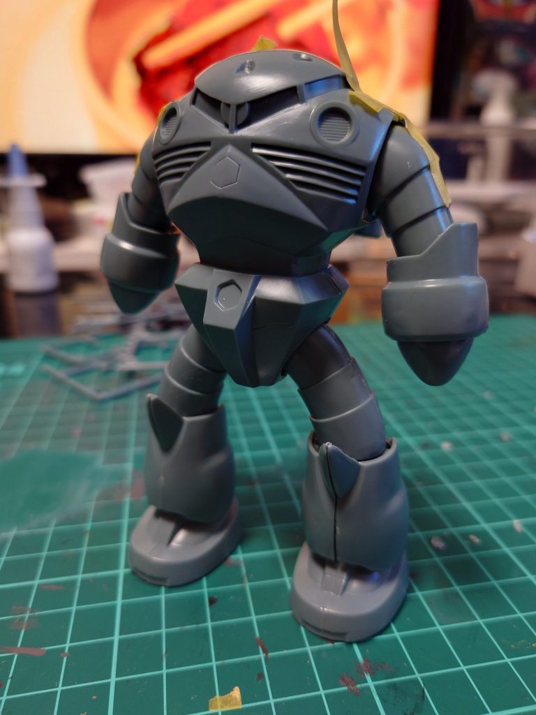 仮組み状態です。