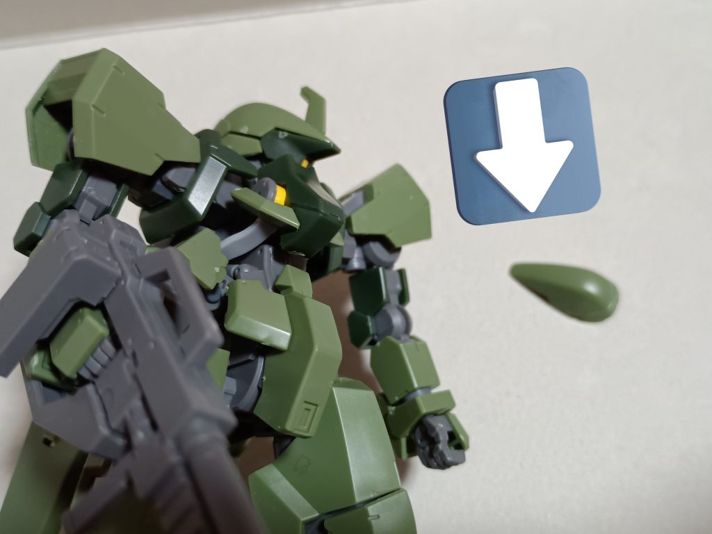 これはオマケなんですが、仲間に駄々をこねて譲ってもらったグレイズを組んだんですよね。そしたらコレが余りまして。