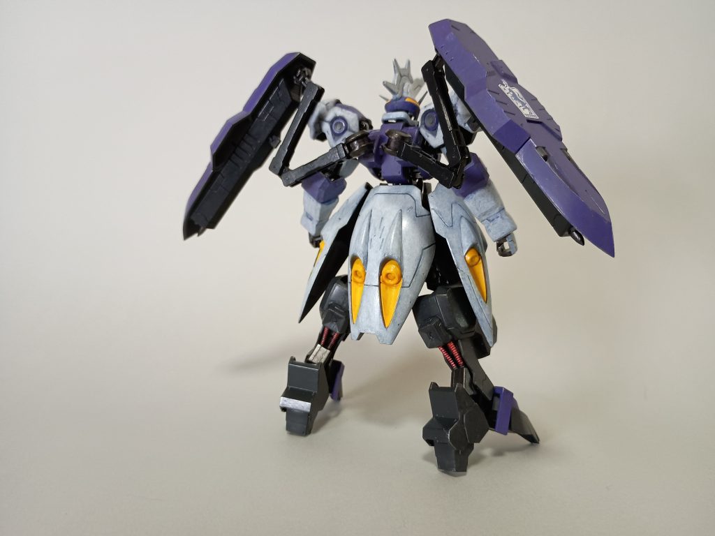 造形はアニメの雰囲気そのままでかっけぇ〜!なんだかんだ言っても企業努力エグいと思うよバンダイは。