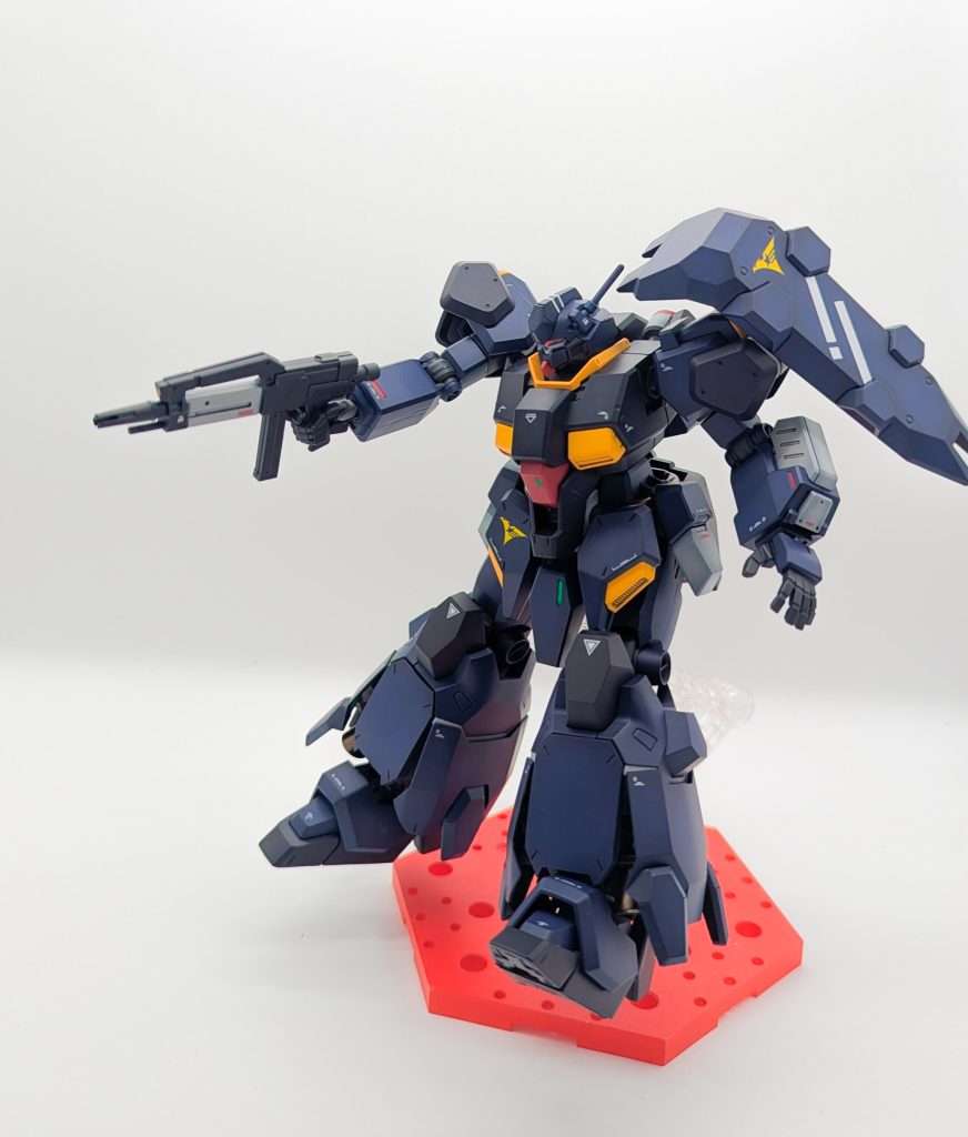 盾はラインデカールで適当に