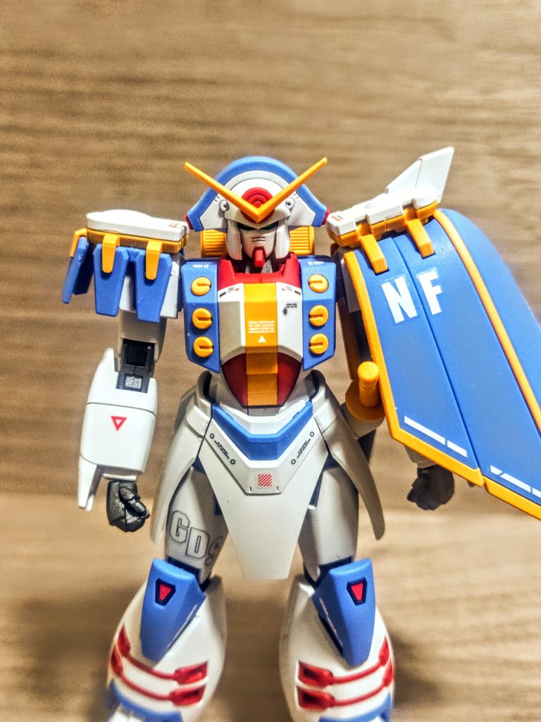 あかん、ちょっと傾いてる(笑)。こういうのはいけません、ちゃんと真っ直ぐ撮影しないとね。そして、そうなんですよ。こんなにも素晴らしいキット、そしてここからオプションパーツを加えたアクションシーンへと通常のブログなら行くところが、ウチは素立ちブログなんですよ。まさかの、まさかまさかの、「ローゼスビットに一切触れない(笑)」そんなことがありますか??、スルーしてしまうというね。ちなみにローゼスビットはエフェクトパーツも付いてくるので飛ばせます。そしてなんと凄まじい、ディスプレイ台座もクリアブルーで付いてきます。そこにたくさんのビットを立てて、飛ばして、決めて!!、をやらない(笑)。