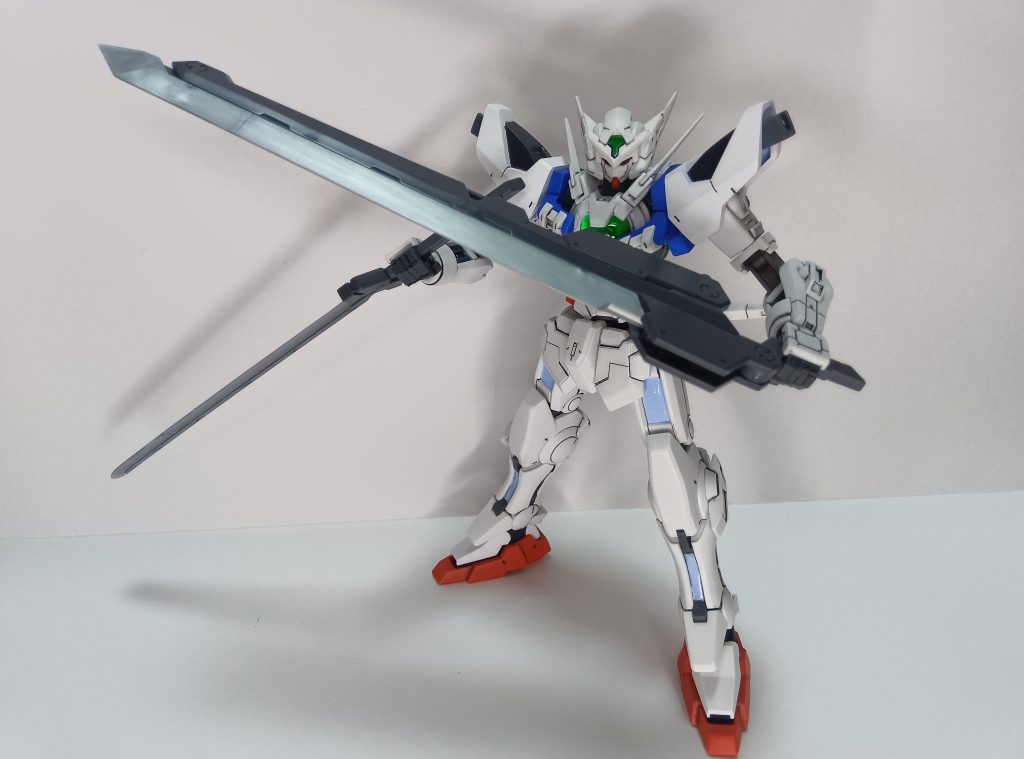 分割状態。名称不明ですがサムライソード？(右手)、シースブレイド(鞘･左手)です。