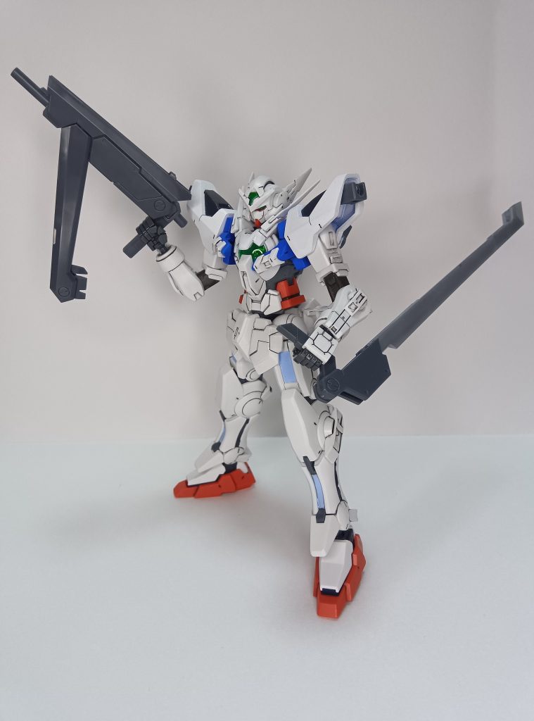 シースブレイドを更に分割。ガンモード(右手)とトンファーブレイド(左手)です。トンファーブレイドは無理がある気が…