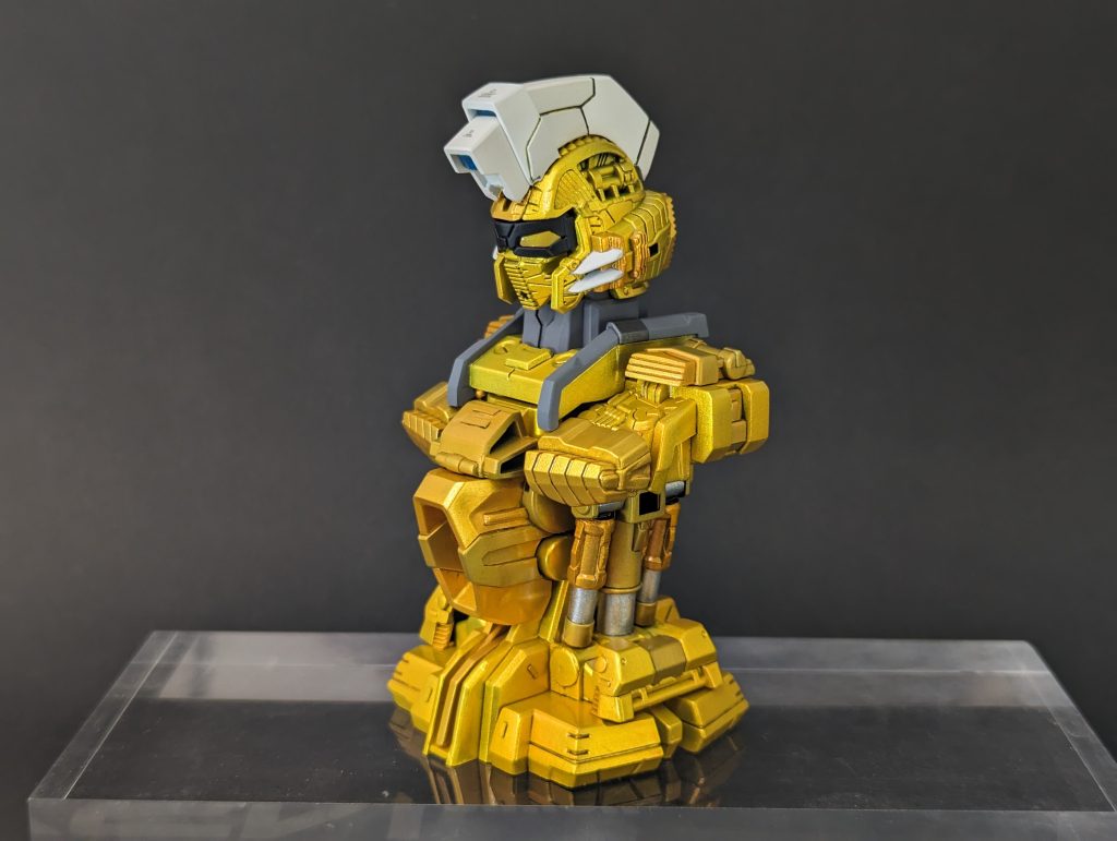 内部フレーム金色の塗り分けわかるかなぁ⁇(gundam-kao5)