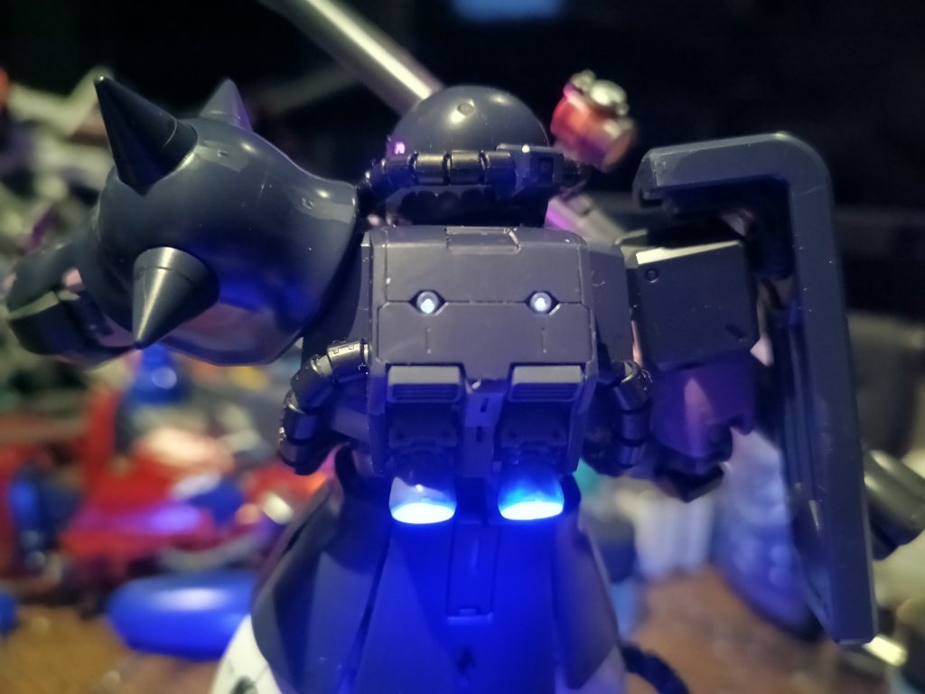 丸モールドはパープルを入れましたが光量がイマイチ😅💦グリーンにしとけば良かった💦😓