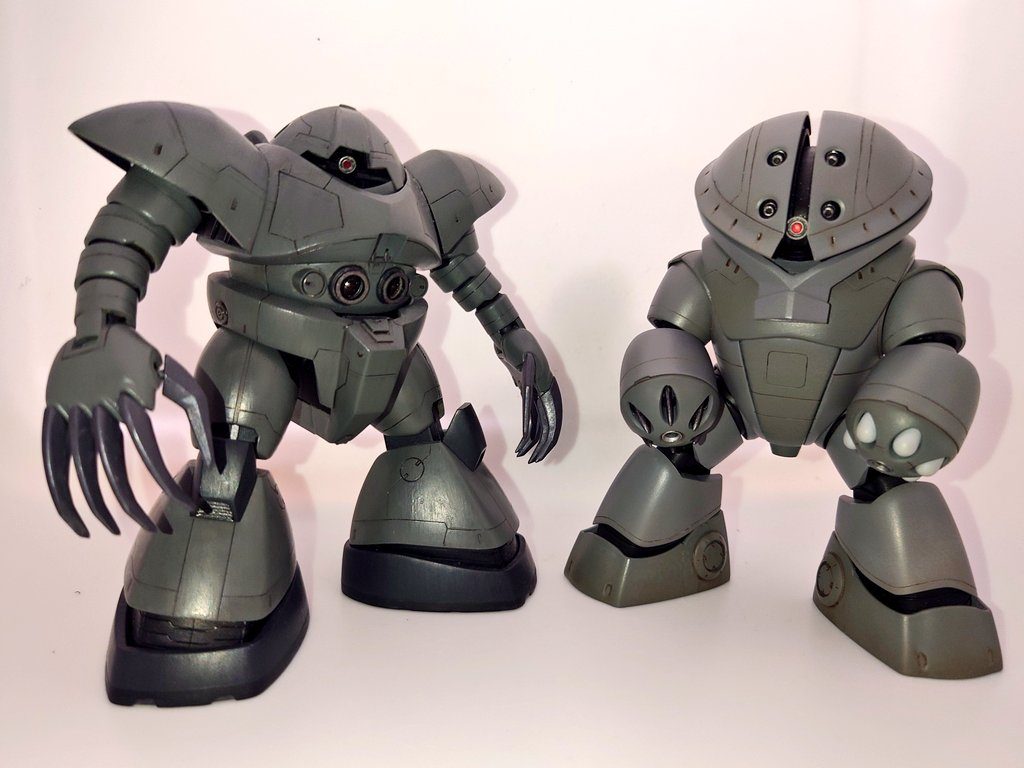 前作のゴッグと並べて。ご覧いただきありがとうございました。