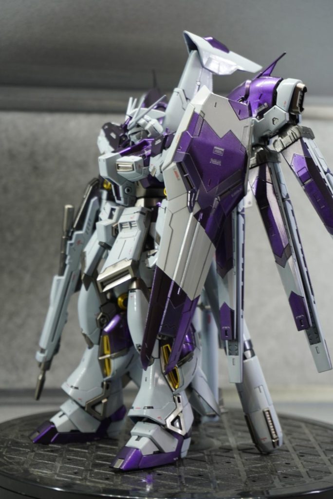 ホント、このキット自身の完成度が素晴らしいので、工作は既存モールドの掘り直りくらいで済みました。満足感は高いですが、しばらくRG製作はお腹いっぱいな感じです。