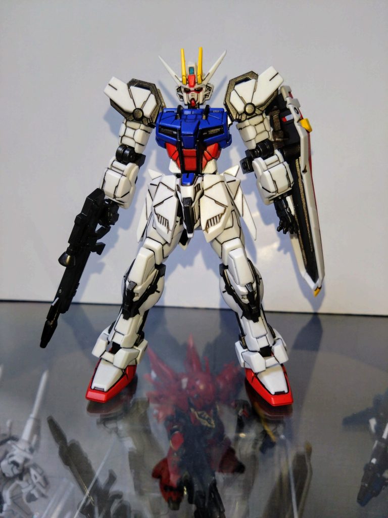 水性ホビーカラーを筆塗りで部分塗装し、半光沢トップコートで仕上げました。