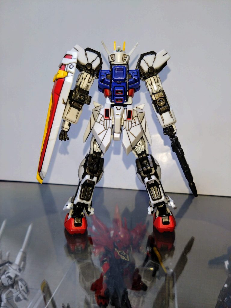 古いGフレームのふくらはぎに付いているピンは切り飛ばしました。