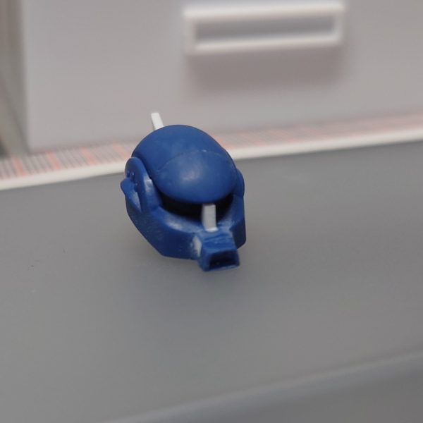 少しディテールアップしたザク（ＧＱ）とこの世界線には旧ザクが無いようなので旧ザクに該当する「ザクプロトタイプ」をイメージして作製しています（2枚目）