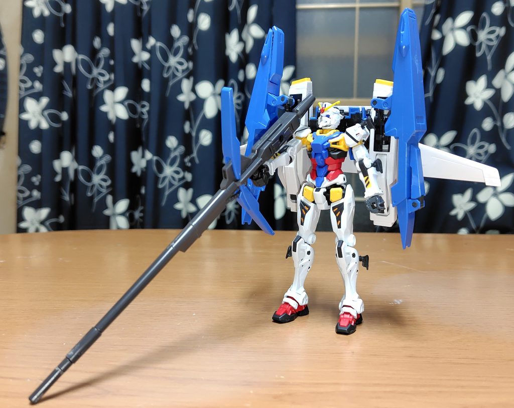 白いガンダムにも1点穴ジョイントパーツで装備。1点穴ジョイント接続出来る様にすれば30MMの機体にも装備出来ます。