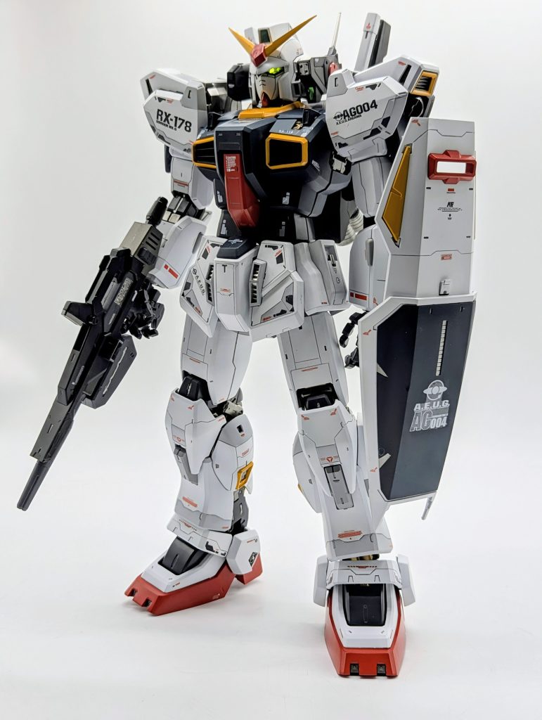PGガンダムMark2改修塗装完成品–2枚目/制作者：kenshira0123