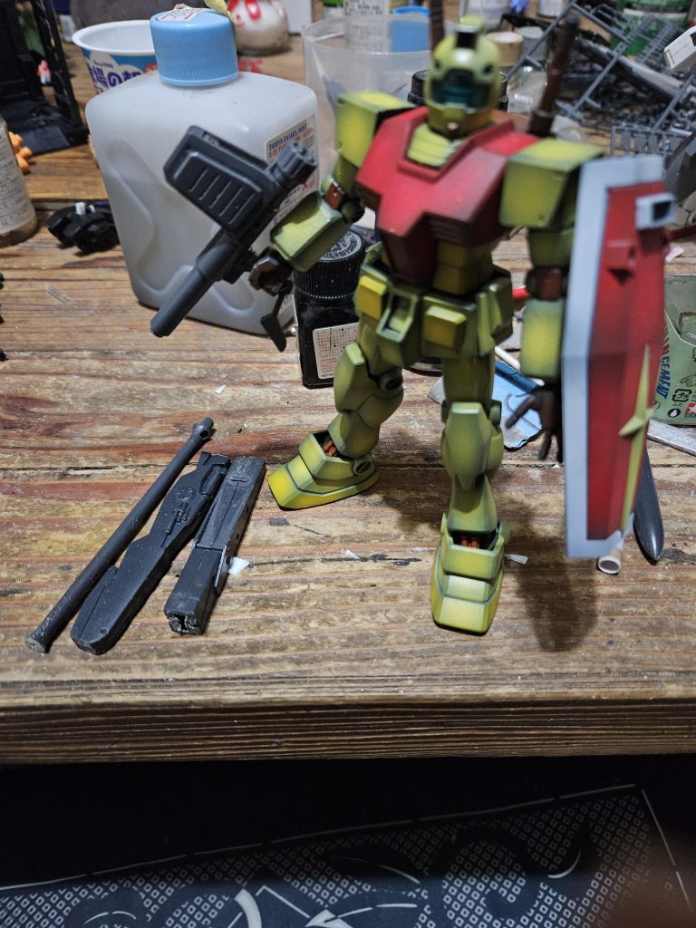 作品名：武器作り<p>十数年ぶりにエナジージムを引っ張り出したんで武器をリメイクすると共に似合いそうな武器をでっち上げる</p>
