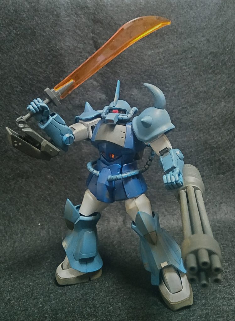 グフカスタムにあこがれた初期型をイメージしました。